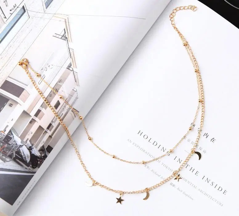 Collier Multicouche Femme | Chaîne Perles & Pendentif Feuille | Or & Argent | Bijou Tendance Accessoire Mode