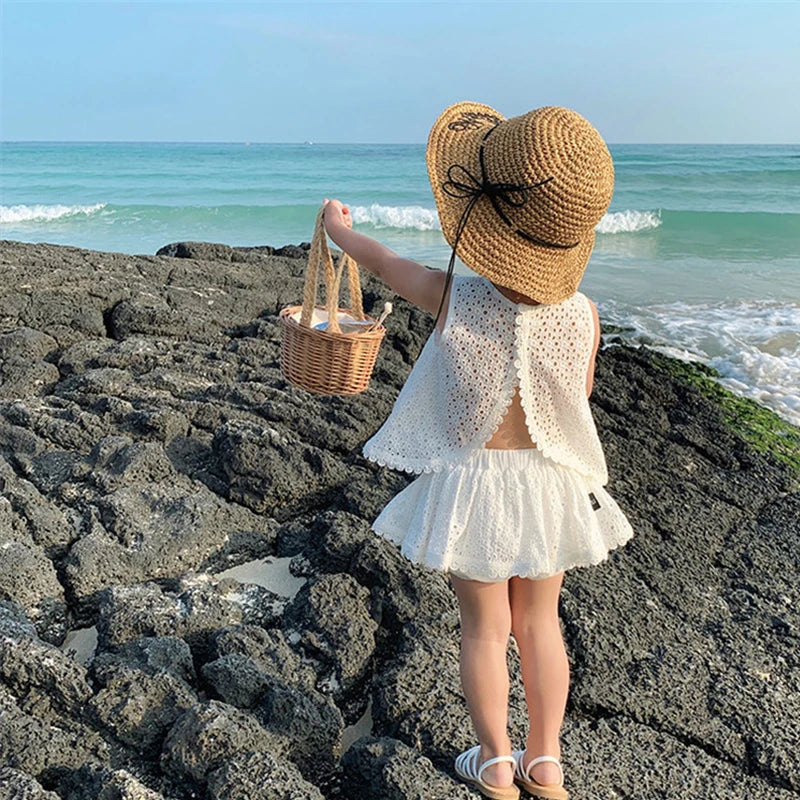 Girls Outfit Set 2026 Summer Clothing Sets Hollow Lace Suit Baby Casual Sleeveless T-shirt+Shorts Kids Clothes Sets Baby Clothes