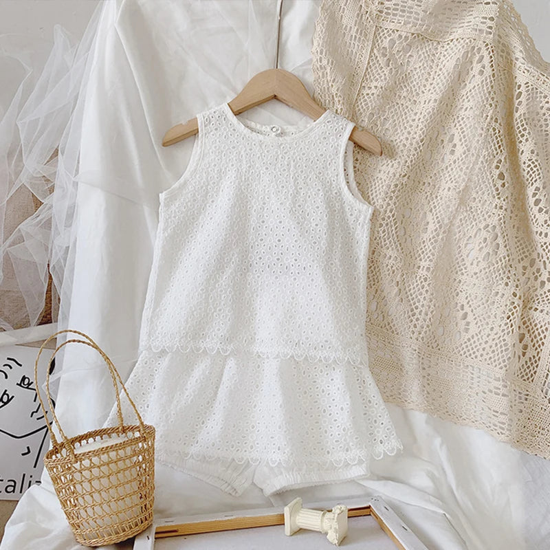 Girls Outfit Set 2026 Summer Clothing Sets Hollow Lace Suit Baby Casual Sleeveless T-shirt+Shorts Kids Clothes Sets Baby Clothes