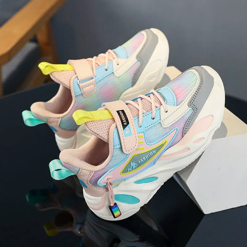 New Kids Girls Sneakers Breathable Mesh Running Shoes Lightweight Soft Sole Sports Shoes for Children School Walking Tennis