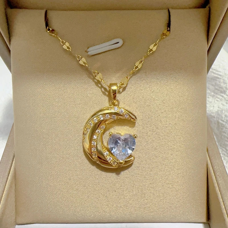 Elegant Style Heart-Shaped Pendant Necklace Hollow Design Mother's Day Gift Party Suitable for Best Friends Without Box