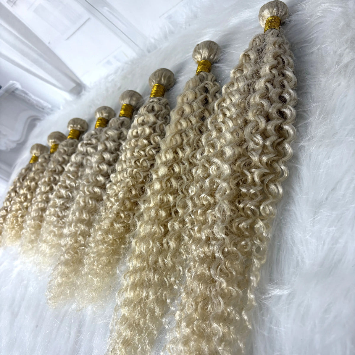 20 22-inch 613# Blonde Jerry Curly Human Hair Bundles 12A Brazilian Remy Raw Deep Wave Curly Human Hair Extensions for Women