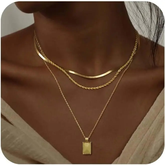 Layered Pendant Necklaces for Women Stackable 14K Real Gold Plated Silver Chain Necklace Layering Pendant Necklace Trendy Jewelry