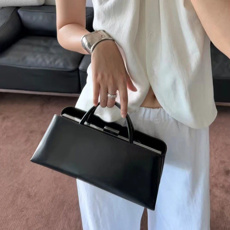 Luxury Leather Handbag For Women High-end Hardware Magnetic Suction Clip Design Elegant Minimalist Shoulder Underarm Bag Purse