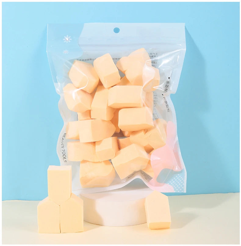 Makeup Puff, Hydrophilic Water-soaked Big Pentagon Makeup Puff, 25 Pieces in A Bag Make Up Accessories  Makeup Sponge  Beauty