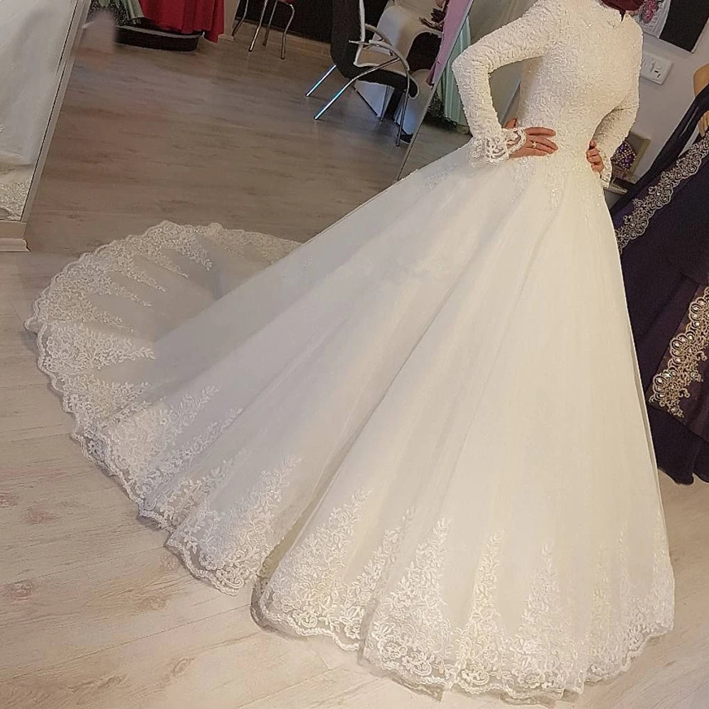 Robe de Mariée Musulmane Princesse | Col Haut Manches Longues | Dentelle Appliques | Robe de Bal | Sur Mesure