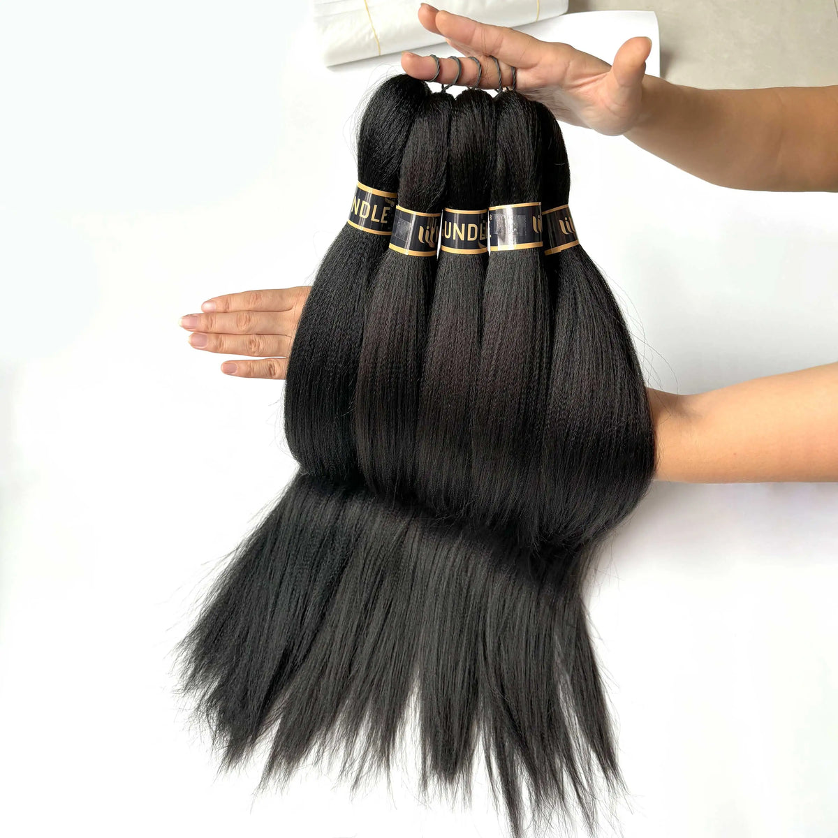 Extensions Tresses Crochet EZ Box Twist | Pré-Étirées | Synthétique Ignifuge | Pose Facile | Femme