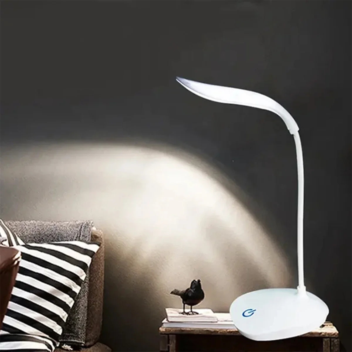 Lampe de Bureau LED de Lecture Portable | Charge USB | Tactile Dimmable | Protection des Yeux | Bureau & Chambre