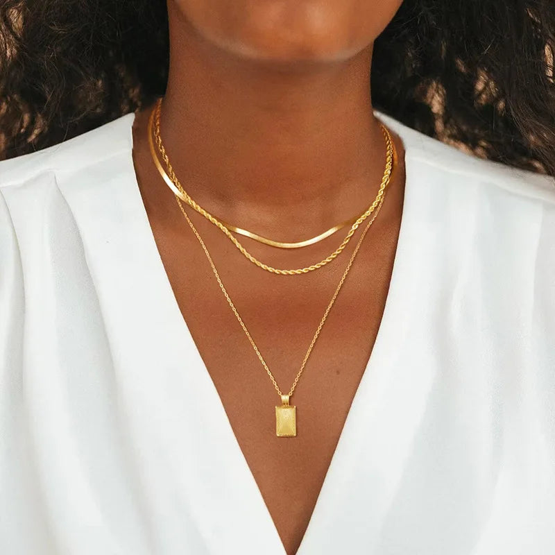 Layered Pendant Necklaces for Women Stackable 14K Real Gold Plated Silver Chain Necklace Layering Pendant Necklace Trendy Jewelry