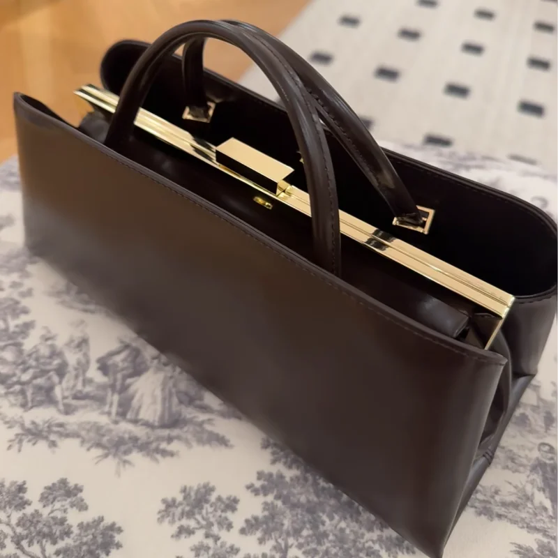 Luxury Leather Handbag For Women High-end Hardware Magnetic Suction Clip Design Elegant Minimalist Shoulder Underarm Bag Purse