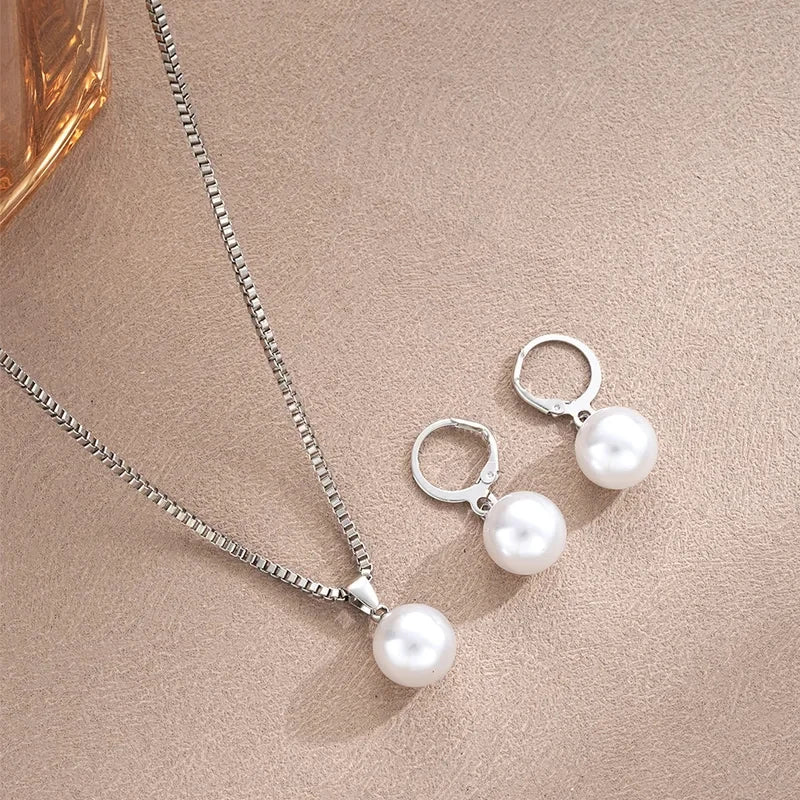 Stylish Pearl Jewelry Set for Women, Featuring Drop Earrings and Matching Necklace, Simple Elegant Everyday Wear and Party Acces