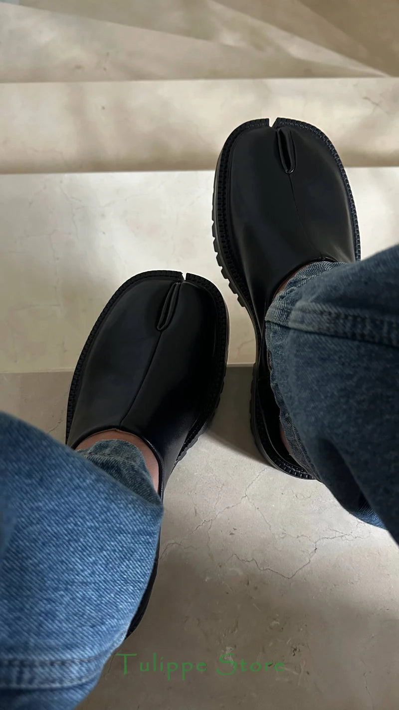 2025 Chunky Platform Tabi Loafers Women Luxury Designer Split Toe 35-45 Unisex Concise Fashion Flat Slip-on Pig Trotter Shoes