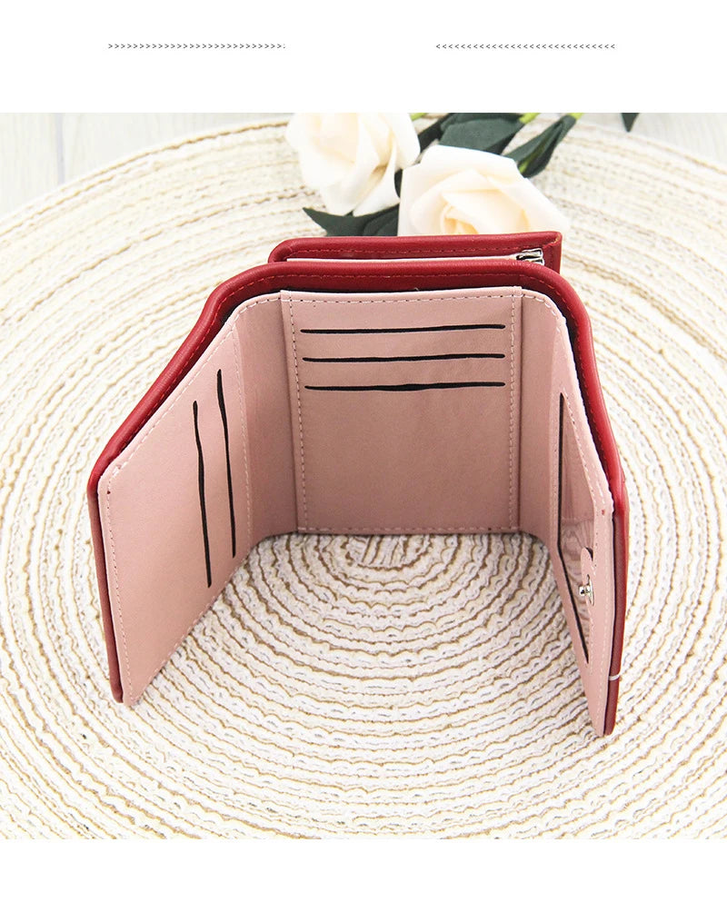 Portefeuille Femme & Fille | Dessin Animé Lettres | Porte-Monnaie Tri-Pliable Court | Mode Tendance