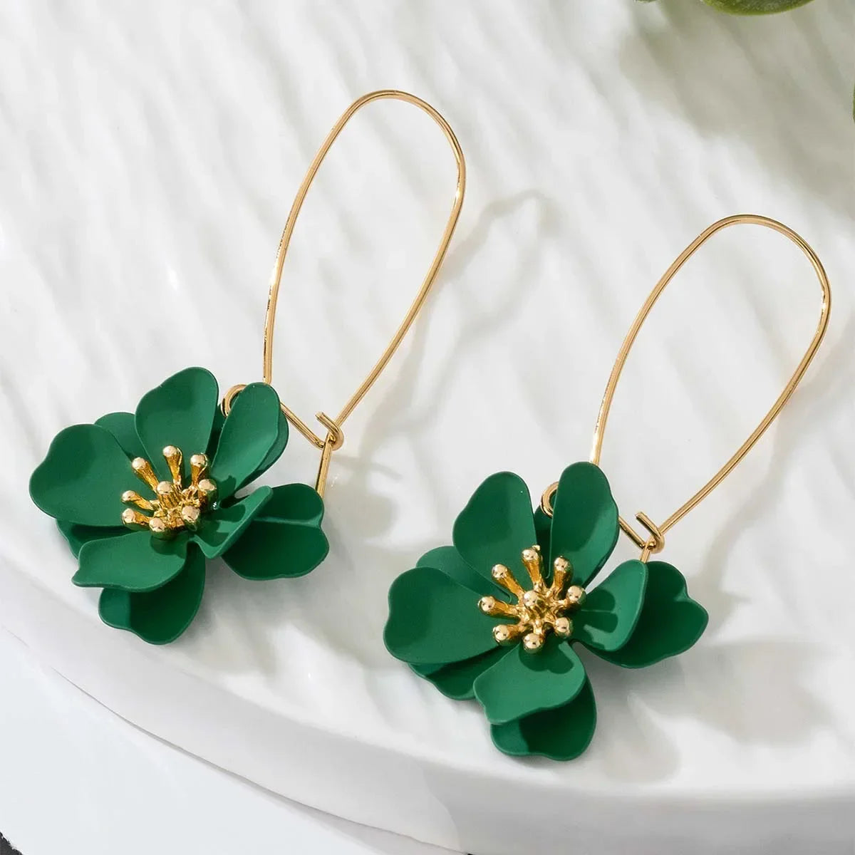 Hoop Earrings for Women Girls Spray Enamel Flower Geometric Ear Accessories Holiday Party Gift Fashion Jewelry EE007