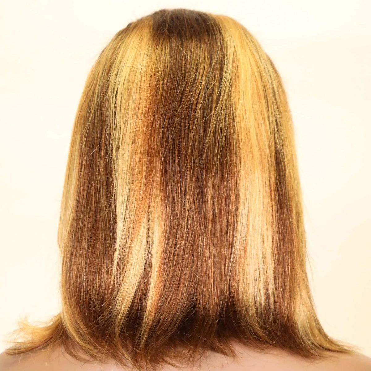 Perruque Bob Cheveux Humains | 13x4 Lace Front | 220% Densité | Coloris 4/27 Or | Wear & Go | Femmes Noires