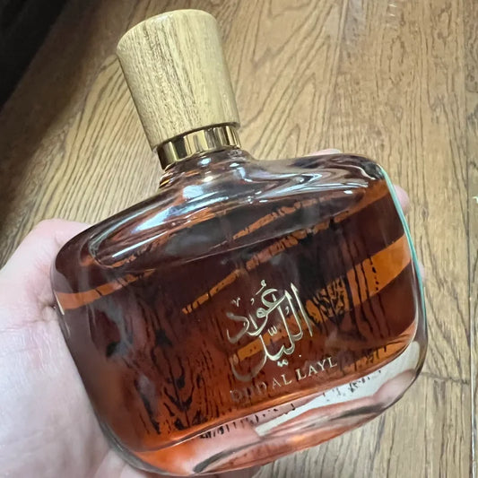 Arabian Brand Perfume High-end Men's Perfume Musk Oud and Cedarwood Woody Scent Long-lasting and Charming Men's Eau De Toilette