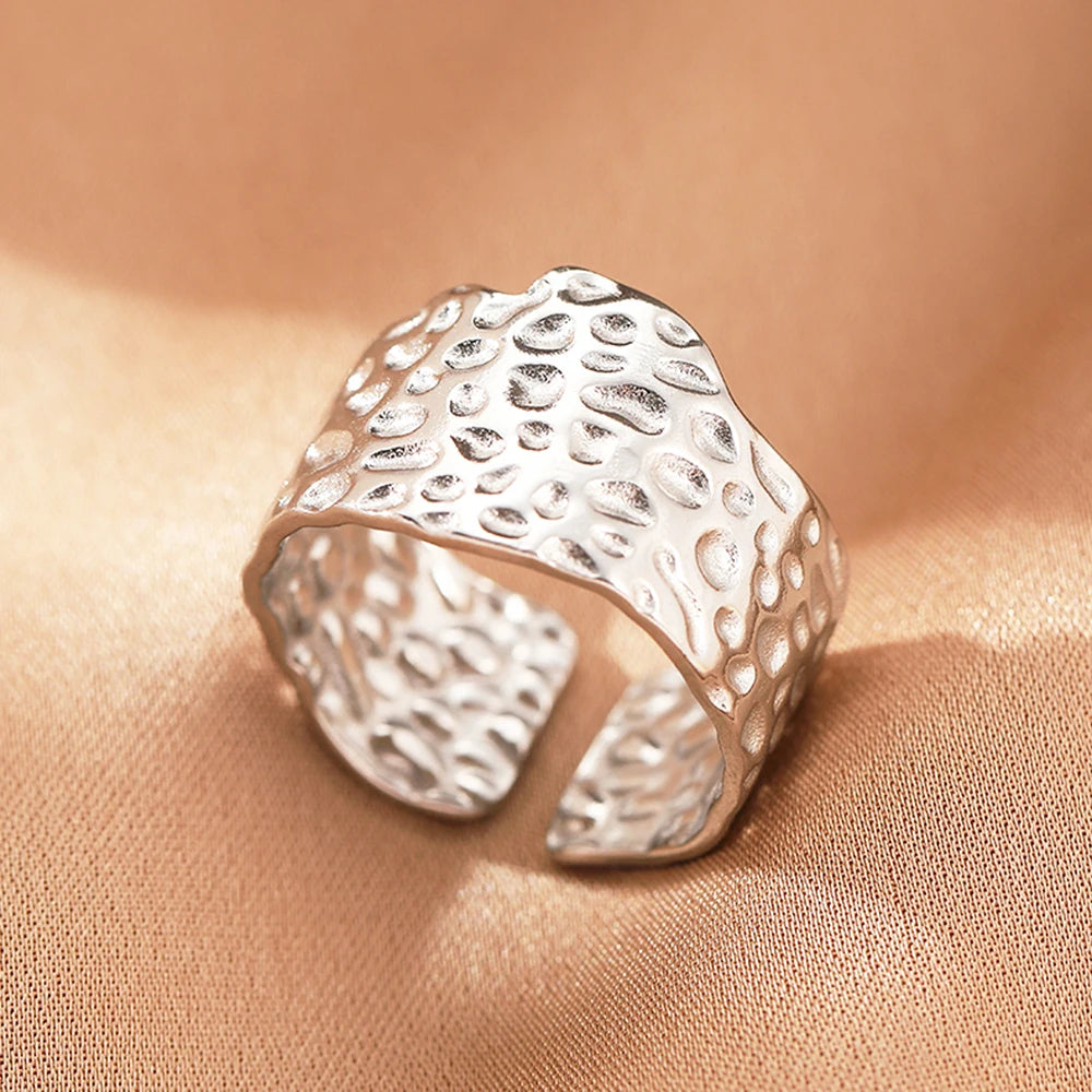 Bague Acier Inoxydable Vintage Ajourée Réglable | Luxe Léger | Statement Élégant | Bijou Femme