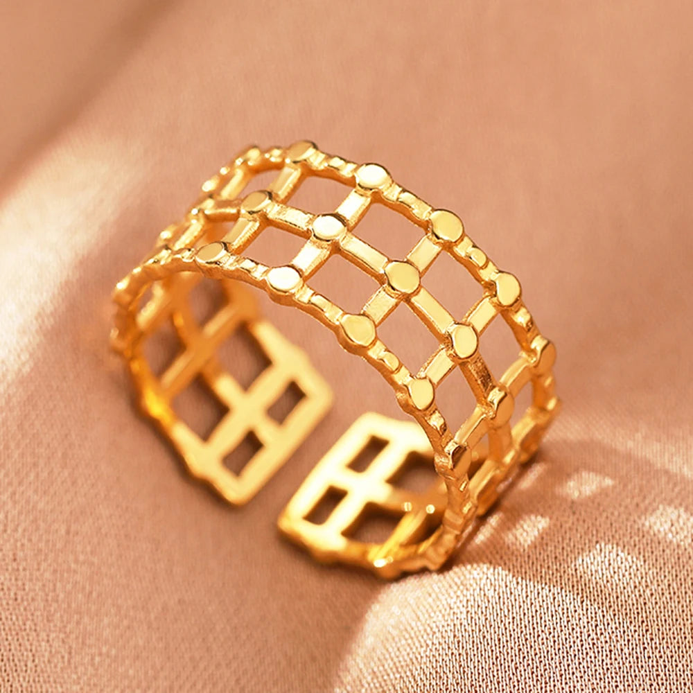 Bague Acier Inoxydable Vintage Ajourée Réglable | Luxe Léger | Statement Élégant | Bijou Femme