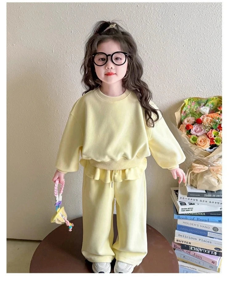 Girls' Set 2026 Spring and Autumn New Sports Ballet Style Children's Hoodie and Pants Stylish Two-piece Set Fashionable Outfit