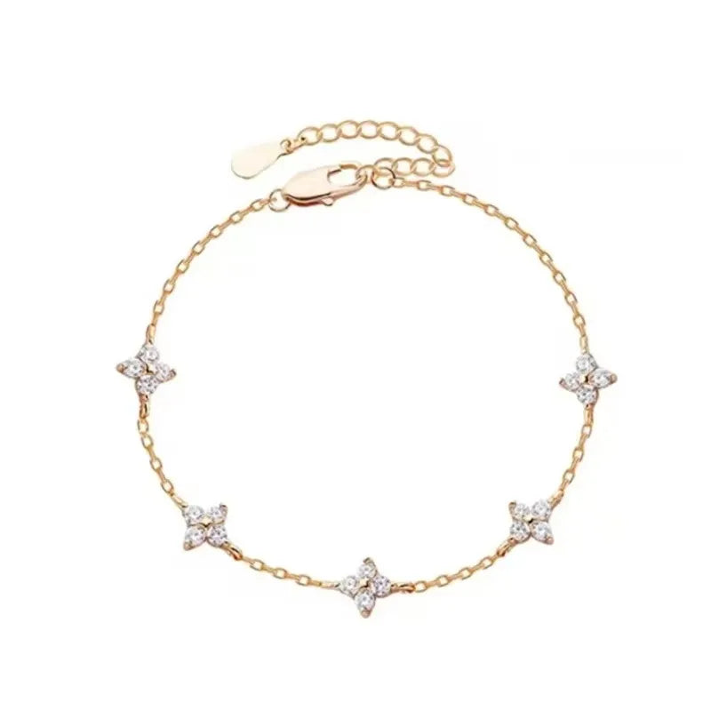 Bracelet Jonc Fleur Trèfle Cristal Zircone | Plaqué Or | Acier Inoxydable | Bijou Femme Cadeau Tendance