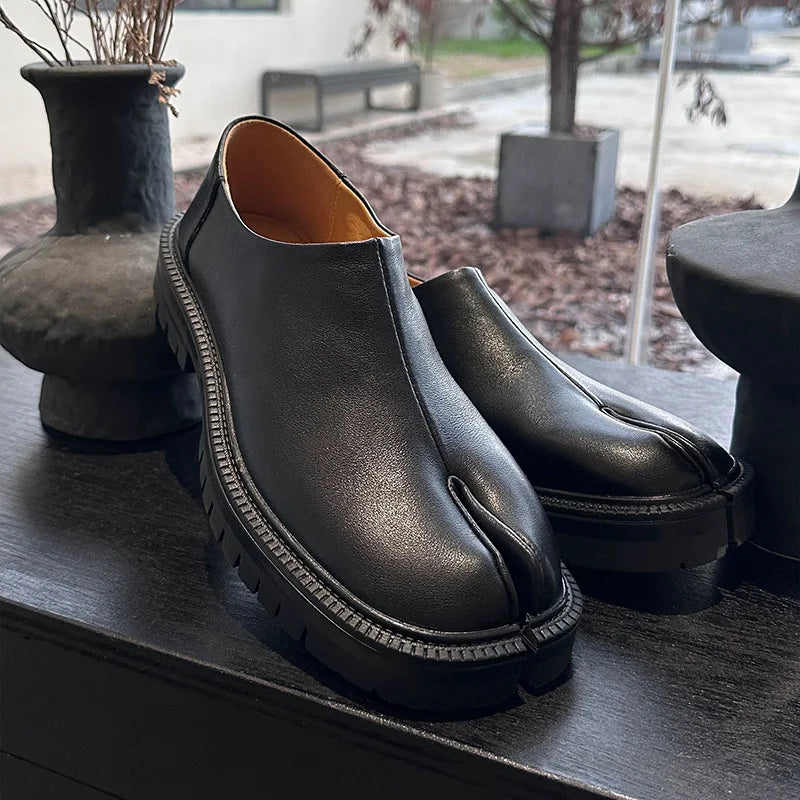 2025 Chunky Platform Tabi Loafers Women Luxury Designer Split Toe 35-45 Unisex Concise Fashion Flat Slip-on Pig Trotter Shoes