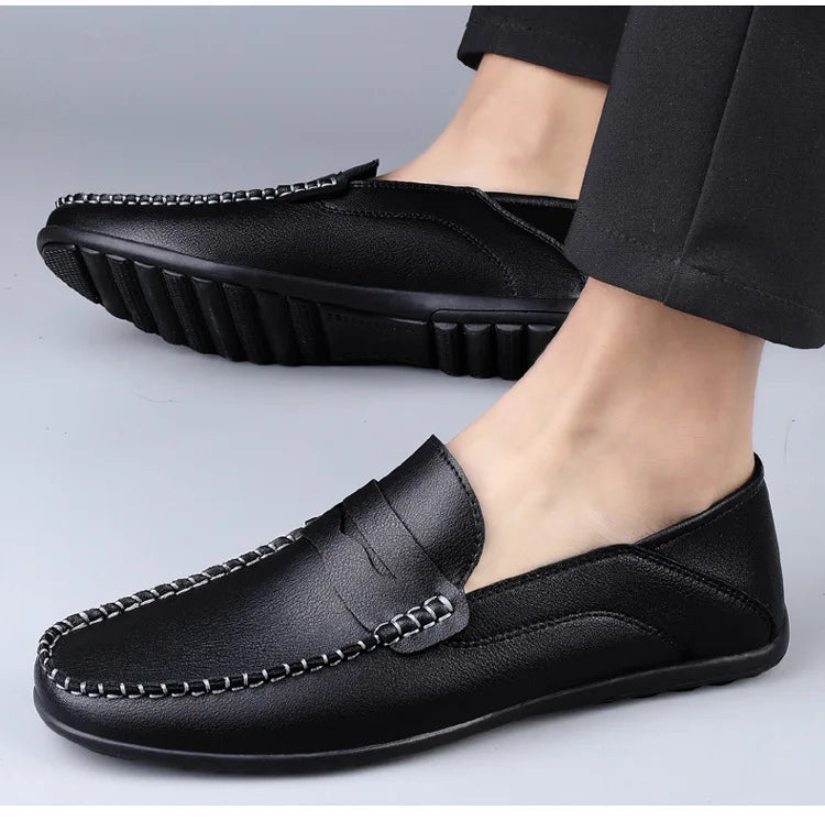 Mocassins Homme Mariage | Cuir Fendu Blanc | Chaussures Conduite Légères | Slip-On Casual Élégant 2026
