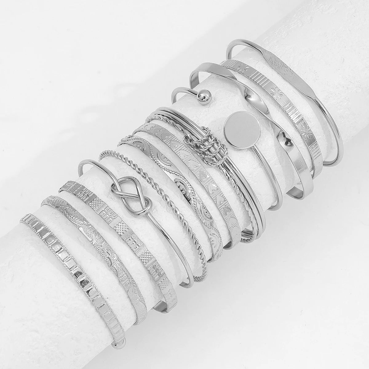 12pcs Vintage Creative Design Twisted/Knot/Printed Bracelet Bohemian Stacked Bangle Set Women's Daily Versatile Jewelry