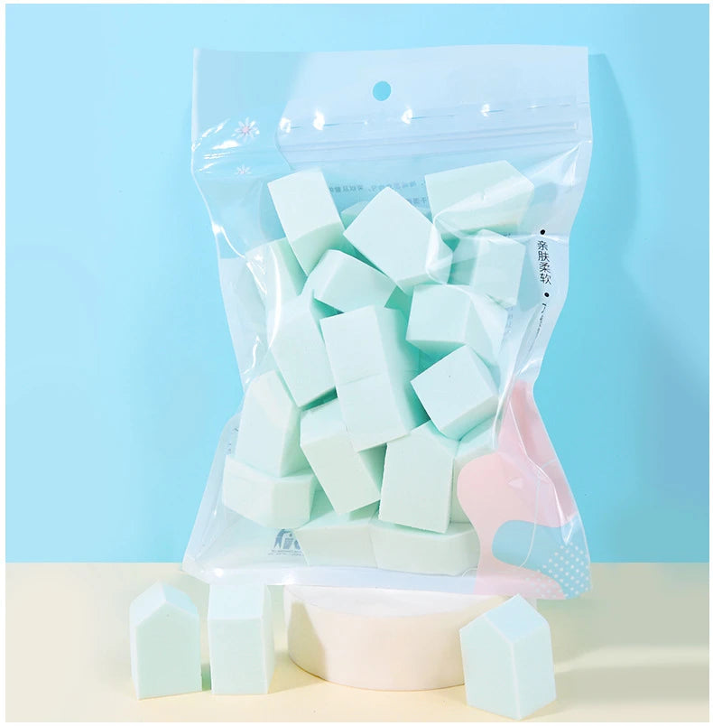 Makeup Puff, Hydrophilic Water-soaked Big Pentagon Makeup Puff, 25 Pieces in A Bag Make Up Accessories  Makeup Sponge  Beauty