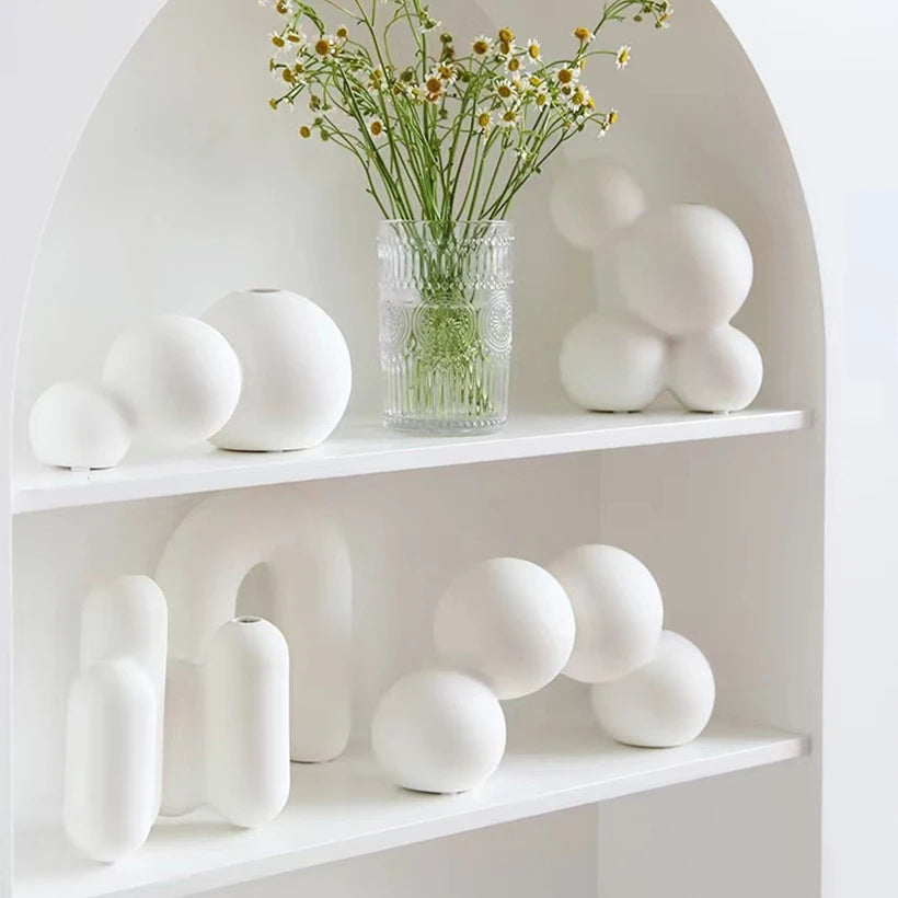 Vase blanc en céramique | Décoration de table