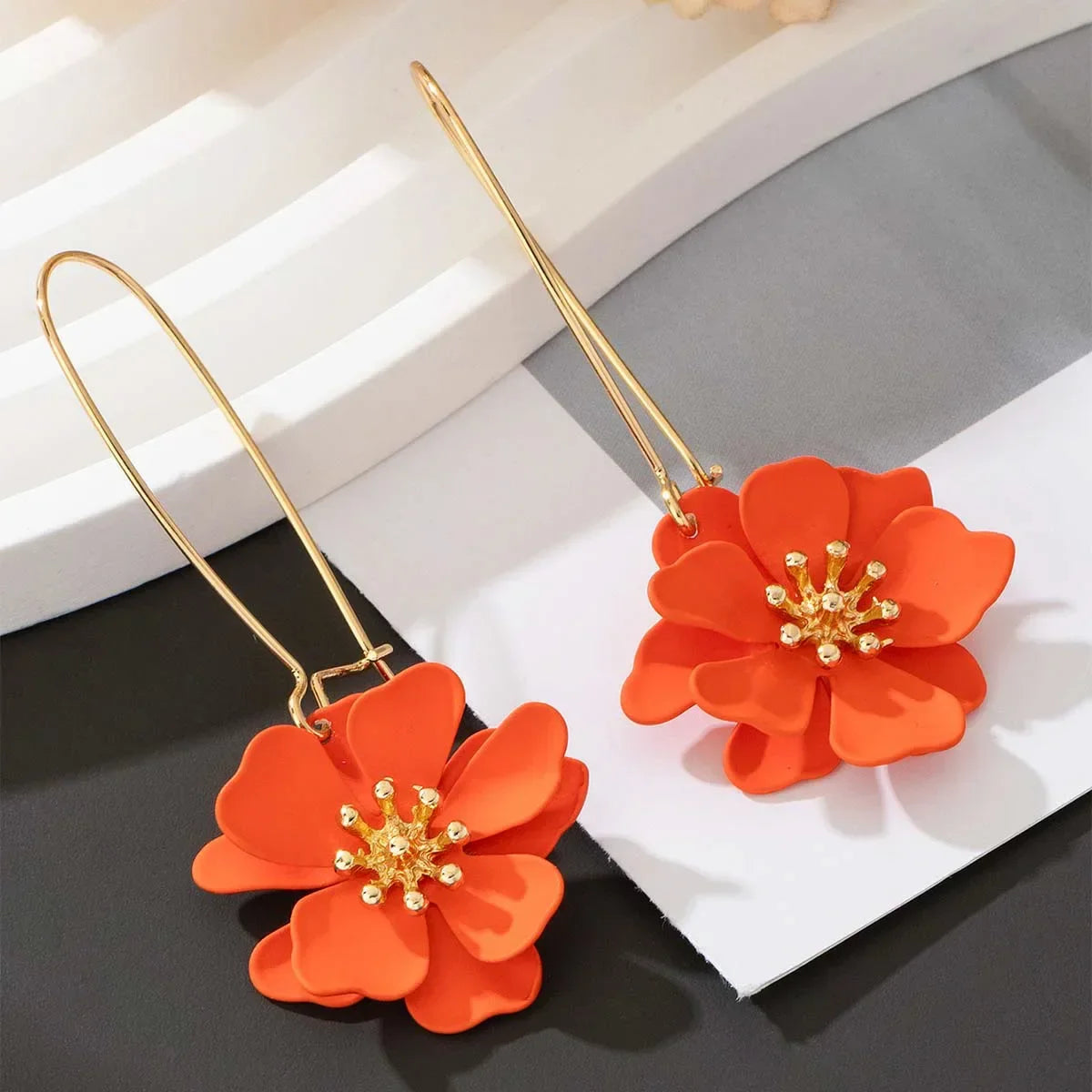 Hoop Earrings for Women Girls Spray Enamel Flower Geometric Ear Accessories Holiday Party Gift Fashion Jewelry EE007