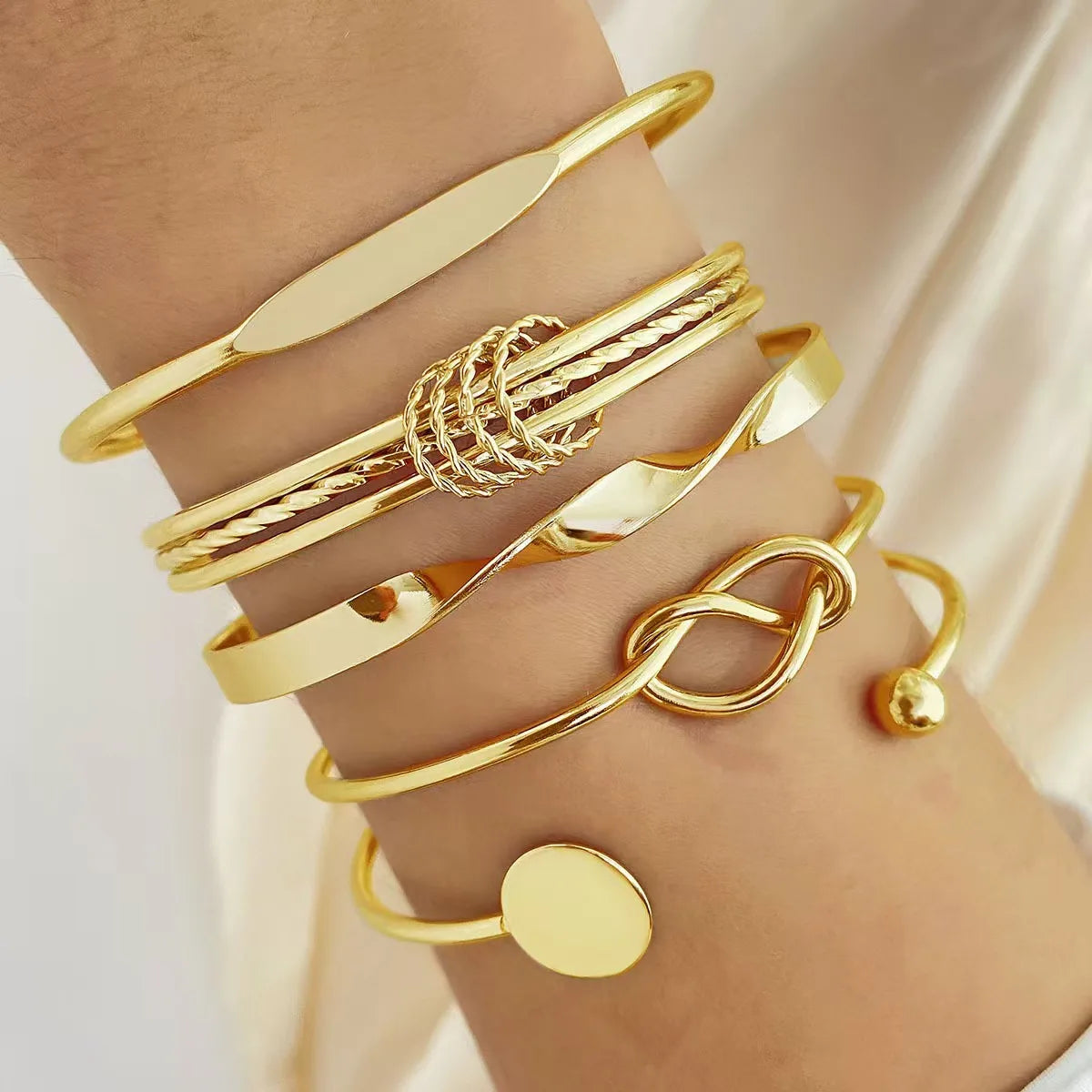 Trendy Multilayer Bracelets for Women Elegant Delicate Twist Sparkling Adjustable Bangles Jewelry Couples Gifts