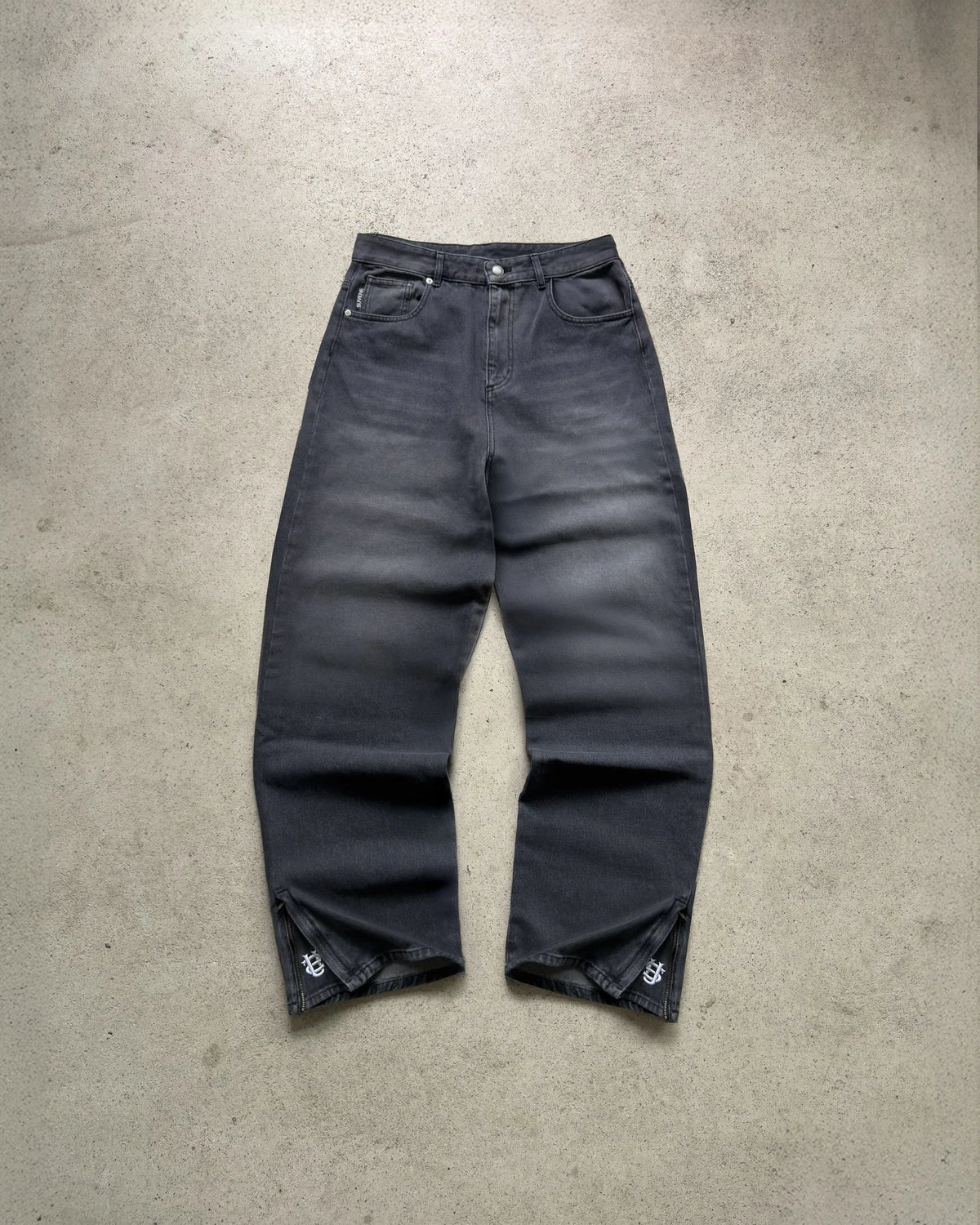 Jean Taille Basse Hip Hop | Fleurs Cerisier Brodé | Jambe Large Unisexe | Y2K Vintage Baggy