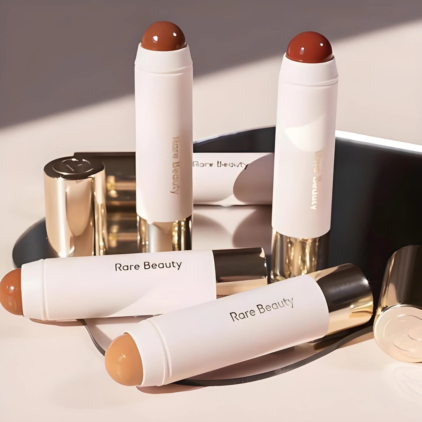 Rare Beauty Always Sunny Happy Sol Silky Three-dimensional Bronze Contour Stick Natural Matte Blusher Highlight Gloss Mirror