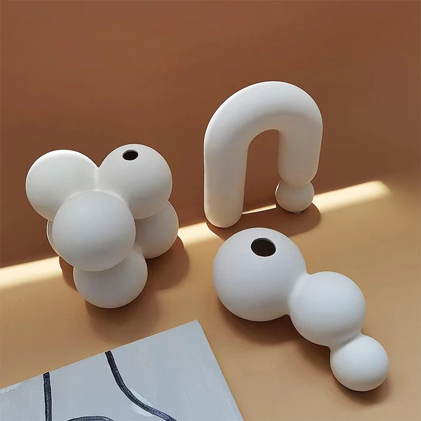 Vase blanc en céramique | Décoration de table
