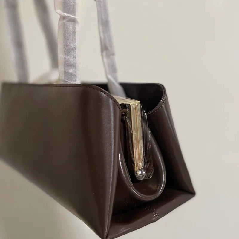 Luxury Leather Handbag For Women High-end Hardware Magnetic Suction Clip Design Elegant Minimalist Shoulder Underarm Bag Purse