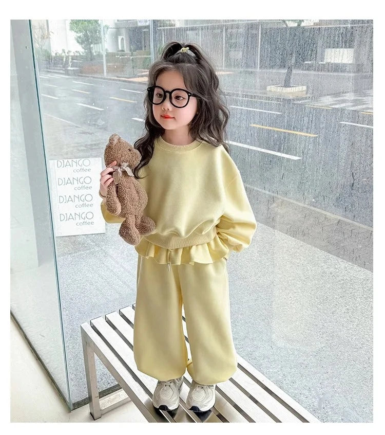 Girls' Set 2026 Spring and Autumn New Sports Ballet Style Children's Hoodie and Pants Stylish Two-piece Set Fashionable Outfit