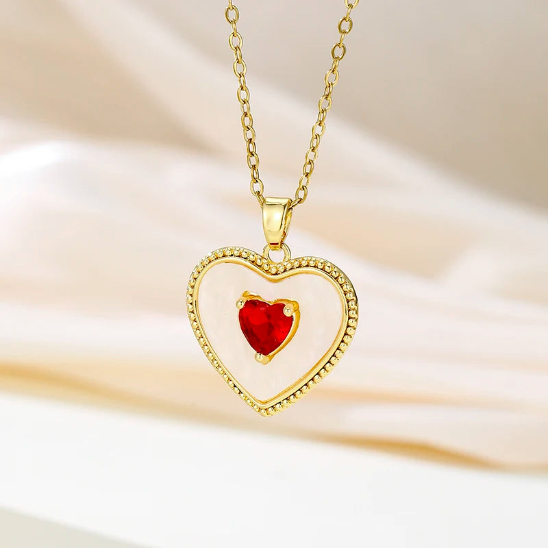 Elegant Style Heart-Shaped Pendant Necklace Hollow Design Mother's Day Gift Party Suitable for Best Friends Without Box