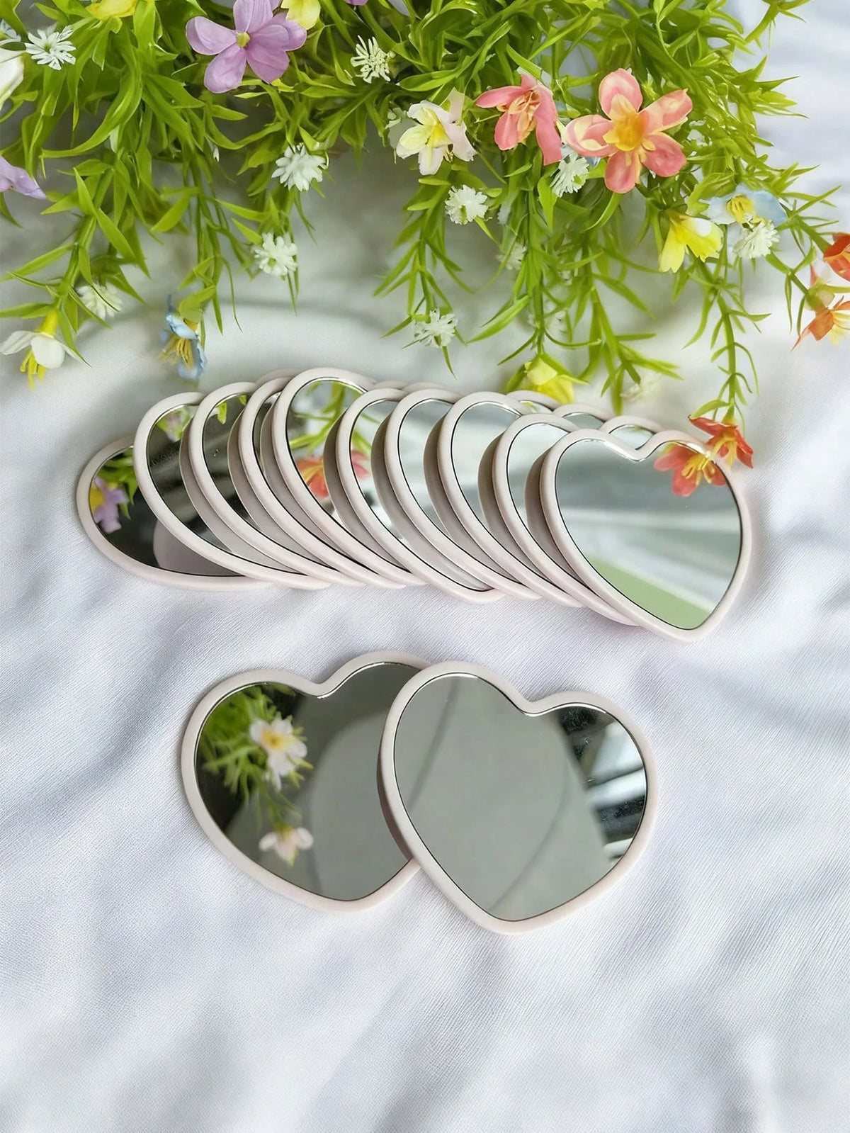 12 Heart-Shaped Mini Mirrors, Polished Surface, Plastic Frame, Tabletop Display, Unscented, Floral Theme, Portable, No Electricity Required, Stylish Tabletop Mirror | Durable Mirrors, Cute Compact Mirrors, Perfect for Birth