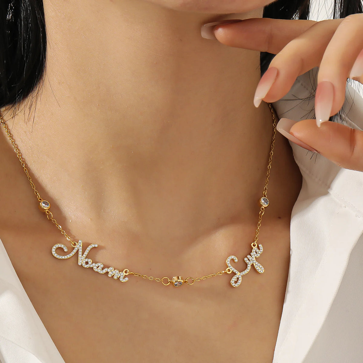 Customized Multi-Name Necklace Ice Out Necklace in 925 Sterling Silver Multi-Name Family Gold Pendant Gifts for Friends