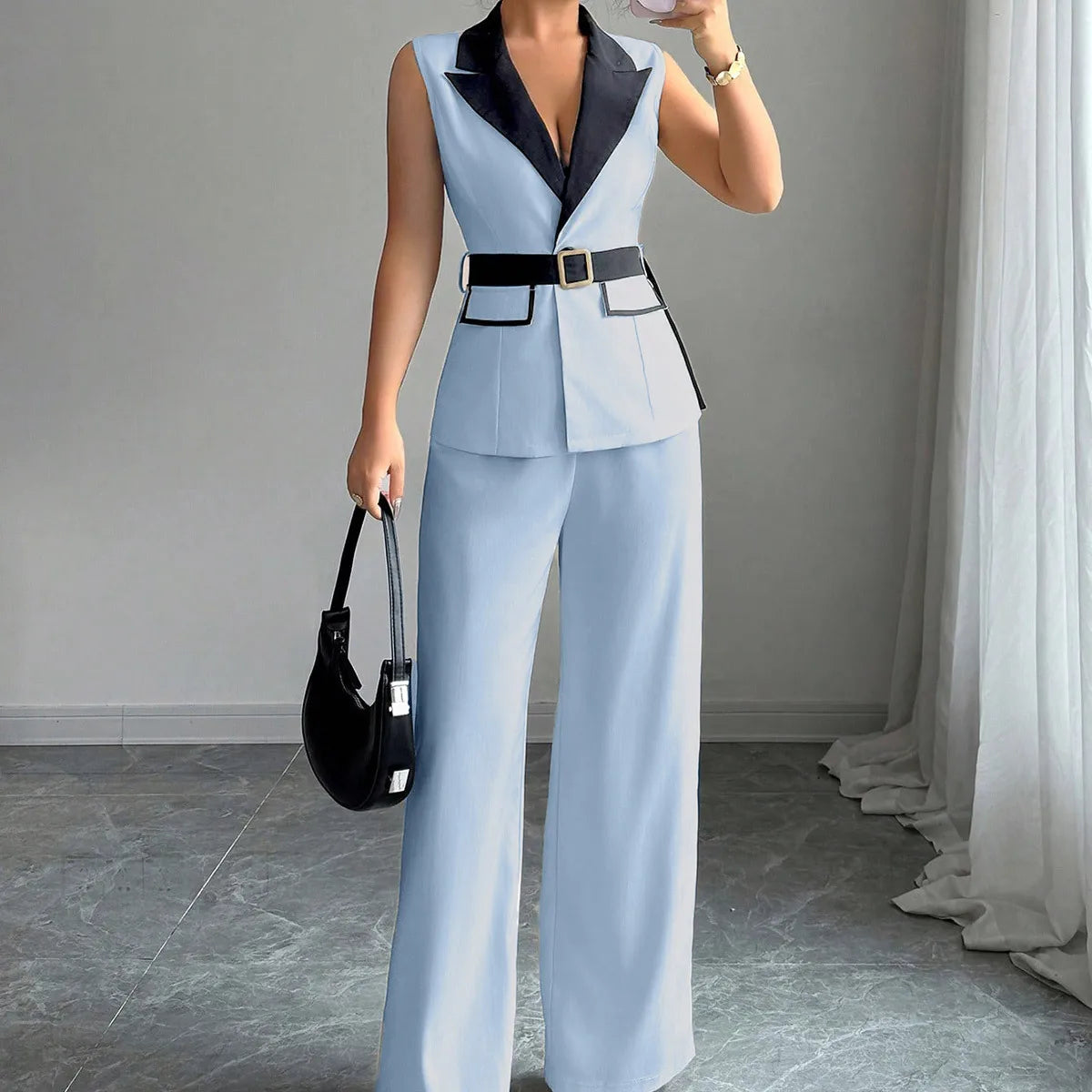 Ensemble gilet blazer sans manches élégant pour femme avec pantalon large et ceinture