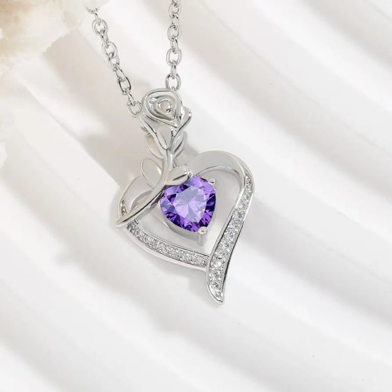 Elegant Style Heart-Shaped Pendant Necklace Hollow Design Mother's Day Gift Party Suitable for Best Friends Without Box