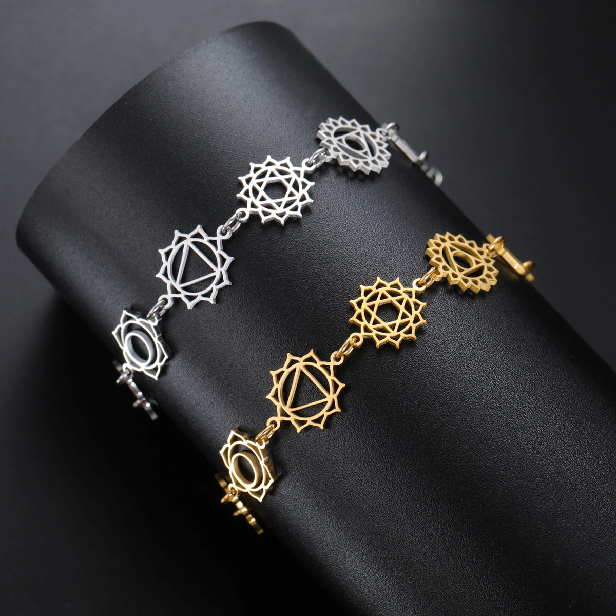 Bracelet Charme 7 Chakras Yoga | Acier Inoxydable | Bijou Spirituel Femme | Cadeau Anniversaire
