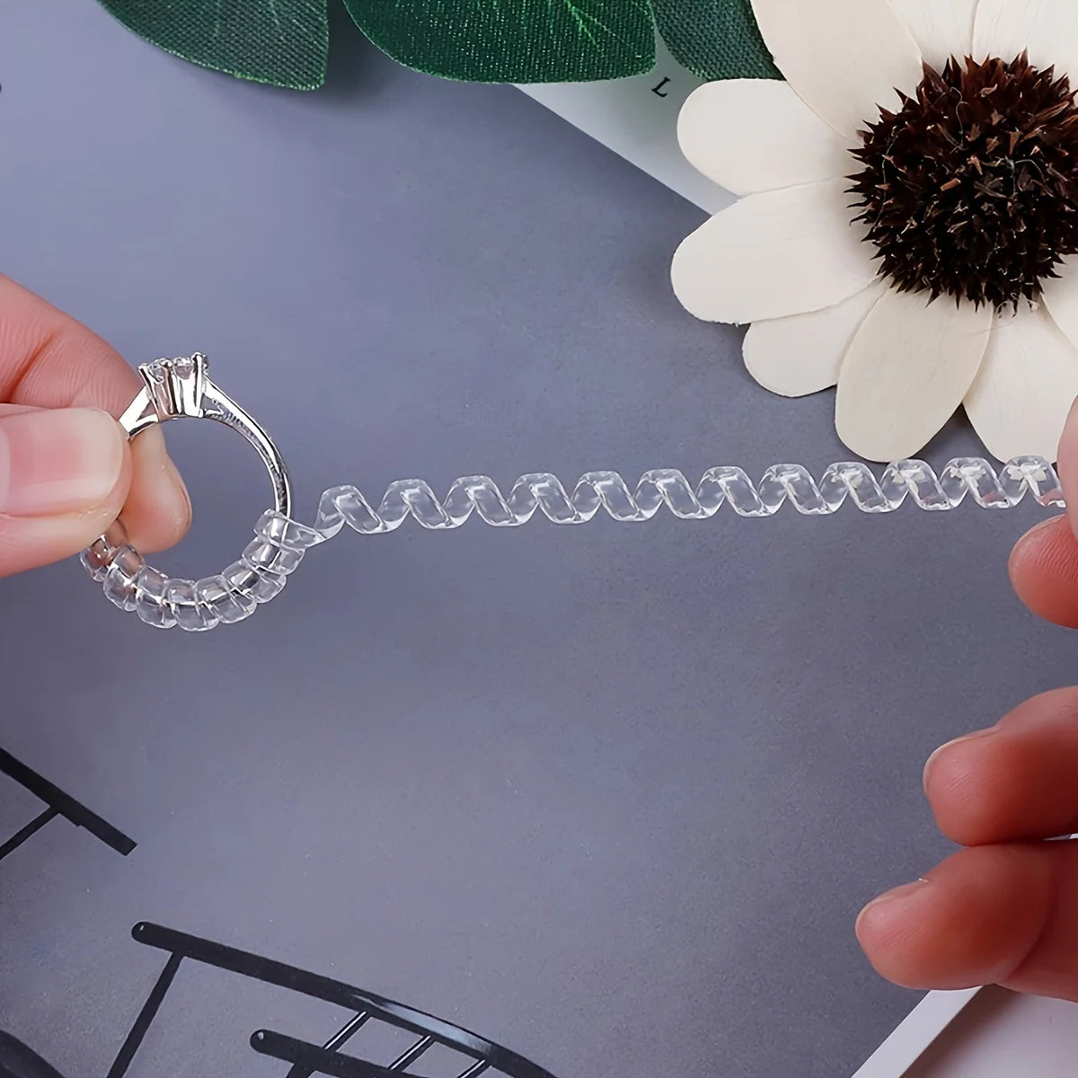 4pcs Ring Size Adjuster For Loose Rings, Transparent Silicone Ring Resizer Ring Adjuster For Loose Rings Ring Adjuster