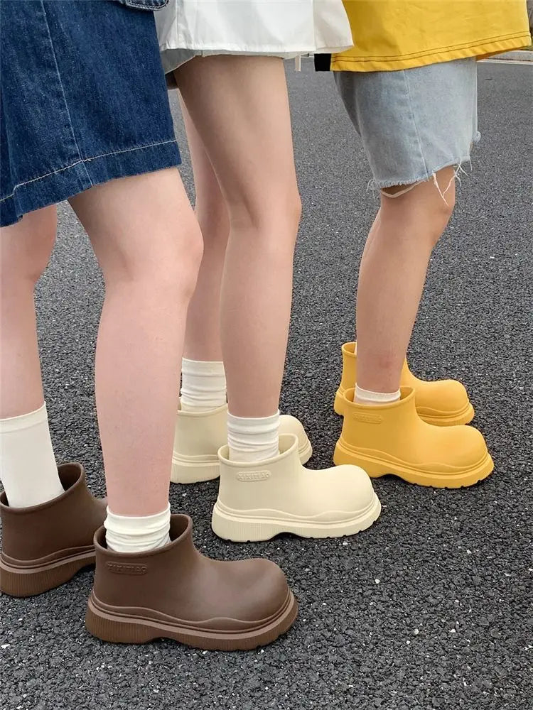 Bottes de Pluie Femme Imperméables | Tige Courte Large | Semelle Épaisse | Chaussures Eau Confortables